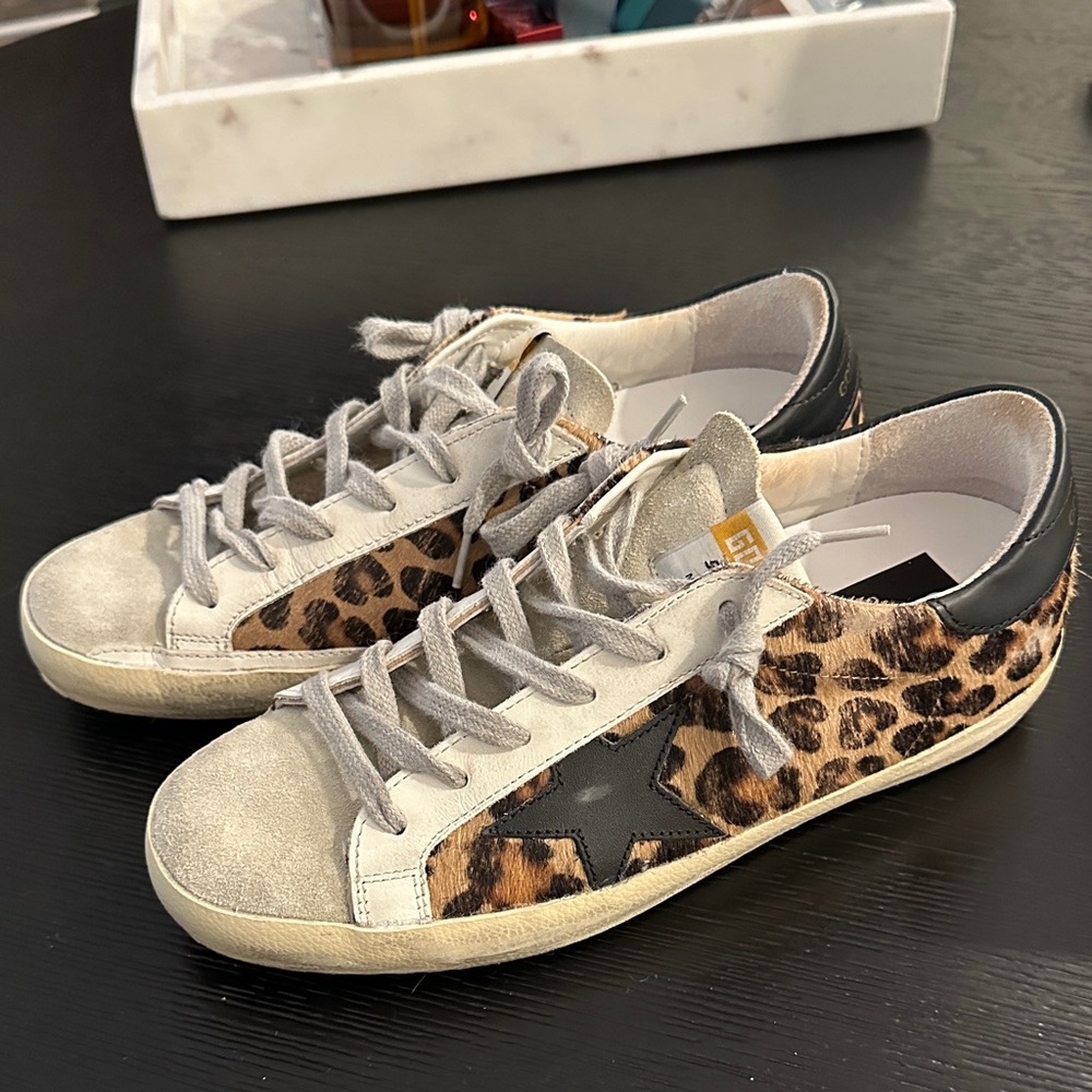 EUC Golden Goose Deluxe Brand Super Star Classic